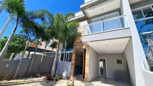 Casa com 4 Quartos à venda, 182m² no Campeche, Florianópolis