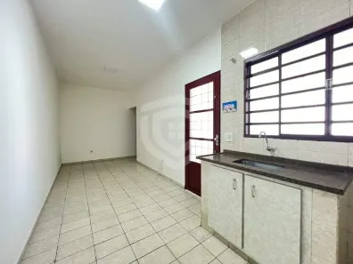 Casa com 1 Quarto para alugar, 70m² no Vila Independência, Bauru