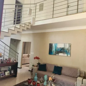 Casa de Condomínio com 4 Quartos à venda, 316m² no Jardim Itália, Cuiabá