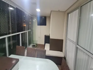Apartamento com 3 Quartos à venda, 108m² no Vila Bertioga, São Paulo