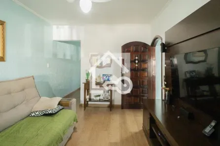Casa com 3 Quartos à venda, 223m² no Alves Dias, São Bernardo do Campo
