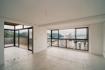 Cobertura com 4 Quartos à venda, 170m² no Cascatinha, Juiz de Fora