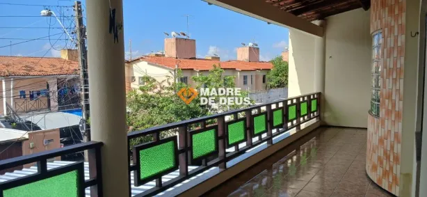 Casa com 4 Quartos à venda, 300m² no Itaperi, Fortaleza