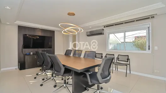 Casa com 4 Quartos à venda, 184m² no São Lourenço, Curitiba