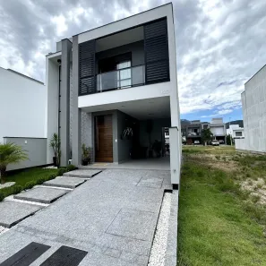 Casa de Condomínio com 3 Quartos à venda, 200m² no Beira Rio, Biguaçu