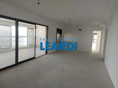 Apartamento com 3 Quartos à venda, 178m² no Jardim das Acácias, São Paulo