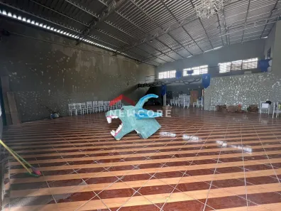 Sala Comercial à venda, 650m² no Jardim Itaguaçu, Salto