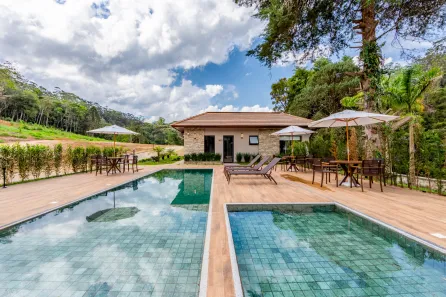 Lote/Terreno à venda, 381m² no Quebra Frascos, Teresópolis