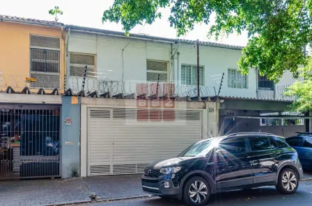 Sobrado com 3 Quartos para alugar, 100m² no Campo Belo, São Paulo