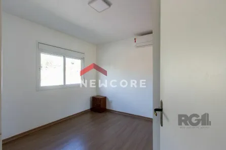 Casa de Condomínio com 2 Quartos à venda, 140m² no Nonoai, Porto Alegre