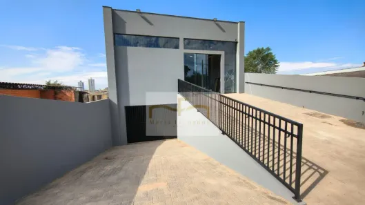 Imóvel Comercial com 1 Quarto para alugar, 765m² no Bandeirantes, Londrina
