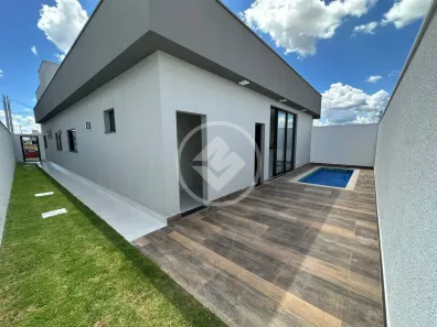 Casa de Condomínio com 3 Quartos à venda, 180m² no Novo Mundo, Uberlândia