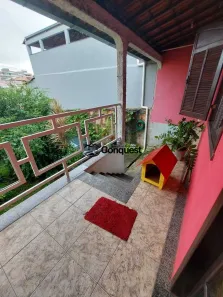 Casa com 3 Quartos à venda, 330m² no Industrial São Luiz, Contagem