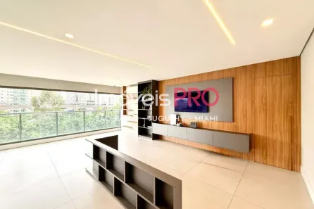 Apartamento com 3 Quartos para alugar, 143m² no Campo Belo, São Paulo