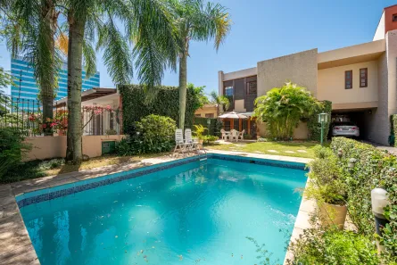Casa com 4 Quartos à venda, 400m² no Chácara das Pedras, Porto Alegre