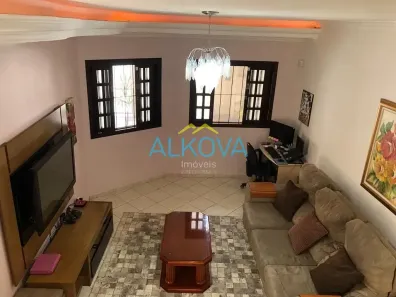 Sobrado com 4 Quartos à venda, 130m² no Loteamento Villa Branca, Jacareí