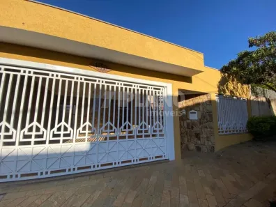 Casa com 4 Quartos à venda, 220m² no Residencial Itamarati, São Carlos