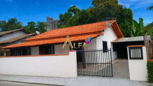 Casa com 3 Quartos à venda, 168m² no Armação, Penha