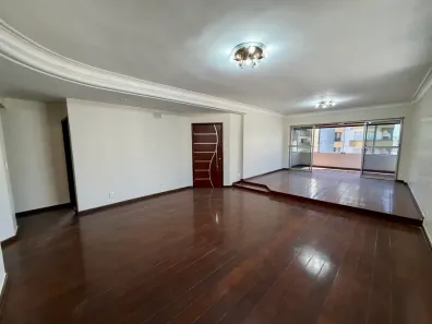 Apartamento com 4 Quartos à venda, 270m² no Setor Bueno, Goiânia