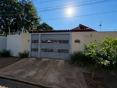 Casa com 3 Quartos à venda, 300m² no Parque Dallas, Campo Grande