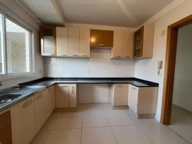 Apartamento com 3 Quartos para alugar, 110m² no Centro, Cascavel