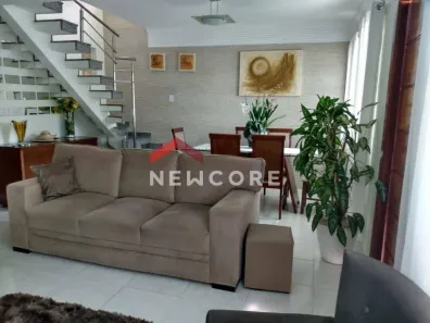Sobrado com 3 Quartos à venda, 183m² no Vila Curuçá, Santo André