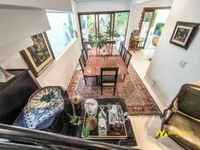 Casa com 3 Quartos à venda, 290m² no Vila Ipojuca, São Paulo