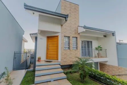 Casa com 3 Quartos à venda, 200m² no Olarias, Ponta Grossa