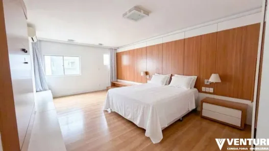 Apartamento com 6 Quartos para alugar, 349m² no Victor Konder, Blumenau