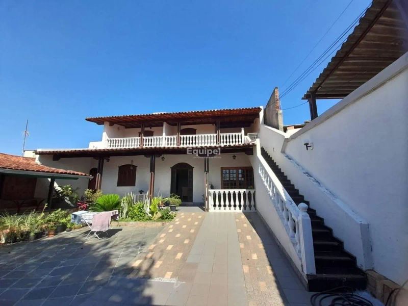 Casa com 5 quartos — Alípio de Melo, Belo Horizonte