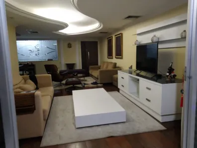 Apartamento com 4 Quartos para alugar, 200m² no Boa Viagem, Recife
