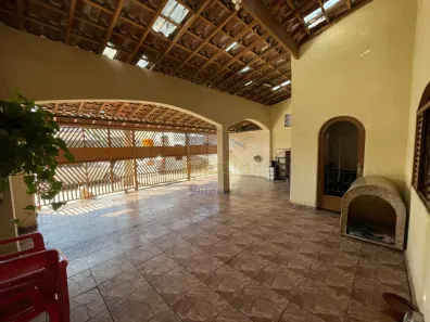 Casa com 5 Quartos à venda, 75m² no Jardim São Vicente, São José dos Campos