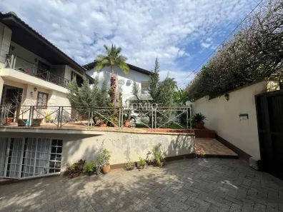 Casa com 4 Quartos à venda, 504m² no Água Verde, Blumenau