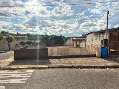 Lote/Terreno à venda, 218m² no Vila Santa Helena, Presidente Prudente