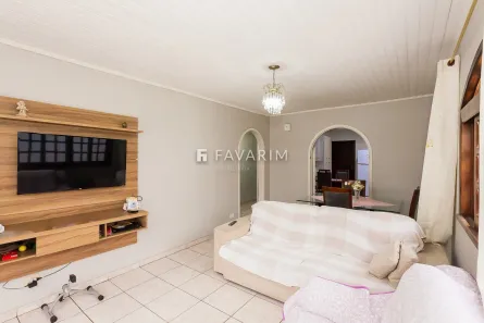 Casa com 3 Quartos à venda, 190m² no Tarumã, Curitiba