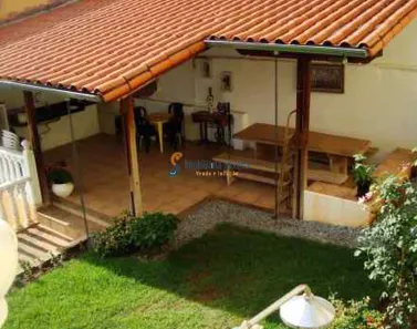 Casa com 5 Quartos à venda, 220m² no Nova Floresta, Belo Horizonte