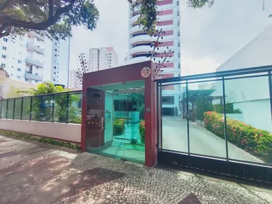 Apartamento com 3 Quartos para alugar, 156m² no Batista Campos, Belém