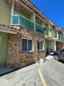 Casa de Condomínio com 2 Quartos para alugar, 75m² no Indaiá, Caraguatatuba