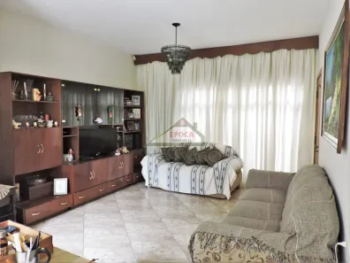 Casa com 3 Quartos à venda, 238m² no Santo Amaro, São Paulo