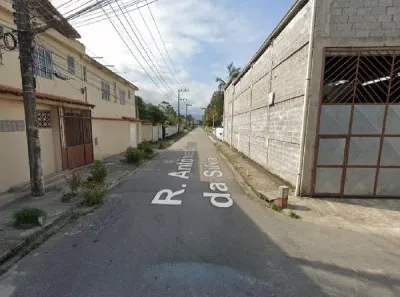 Casa com 2 Quartos à venda, 78m² no Brisa Mar, Itaguaí