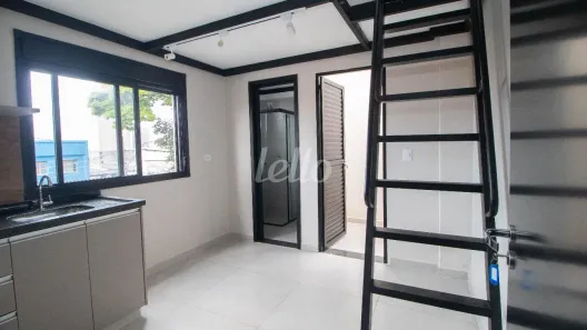 Apartamento com 1 Quarto para alugar, 25m² no Bangú, Santo André