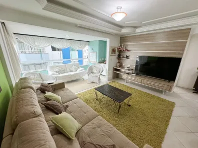 Apartamento com 3 Quartos para alugar, 110m² no Centro, Balneário Camboriú