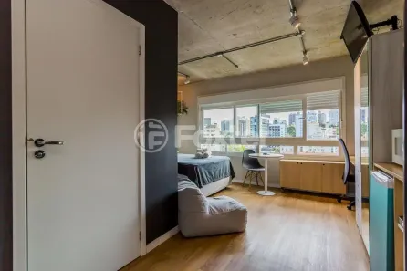 Apartamento com 11 Quartos à venda, 236m² no Santa Cecília, Porto Alegre