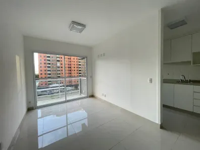 Apartamento com 2 Quartos para alugar, 66m² no Alphaville Centro Industrial e Empresarial/Alphaville., Barueri