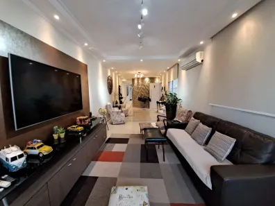 Sobrado com 3 Quartos à venda, 218m² no Vila Sônia, São Paulo