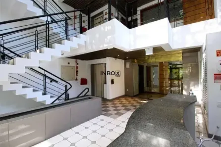 Prédio Comercial para alugar, 984m² no Rio Branco, Porto Alegre
