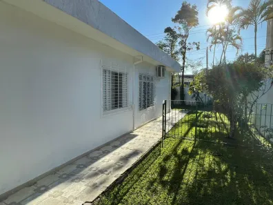 Casa com 3 Quartos à venda, 220m² no Cidade Jardim, Jacareí