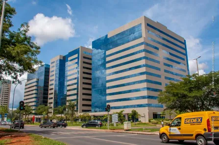 Ponto Comercial para alugar, 182m² no Asa Sul, Brasília