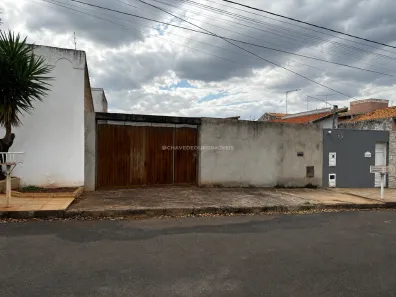 Lote/Terreno à venda, 250m² no Dom Eduardo, Uberaba