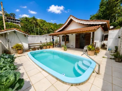 Casa com 2 Quartos à venda, 122m² no Samambaia, Mairiporã